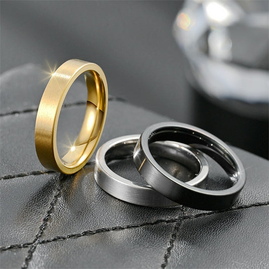 Anillo de Acero de Titanio Mate con Diseño de Moda Simple