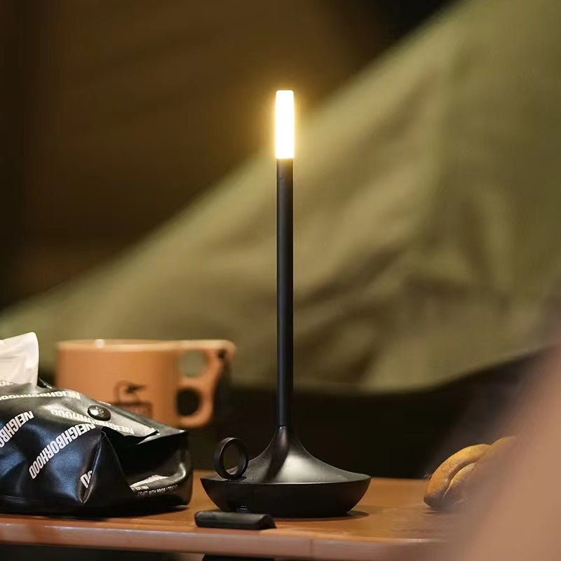 Lámpara de Mesa LED Estilo Vela Vintage y Minimalista Moderna